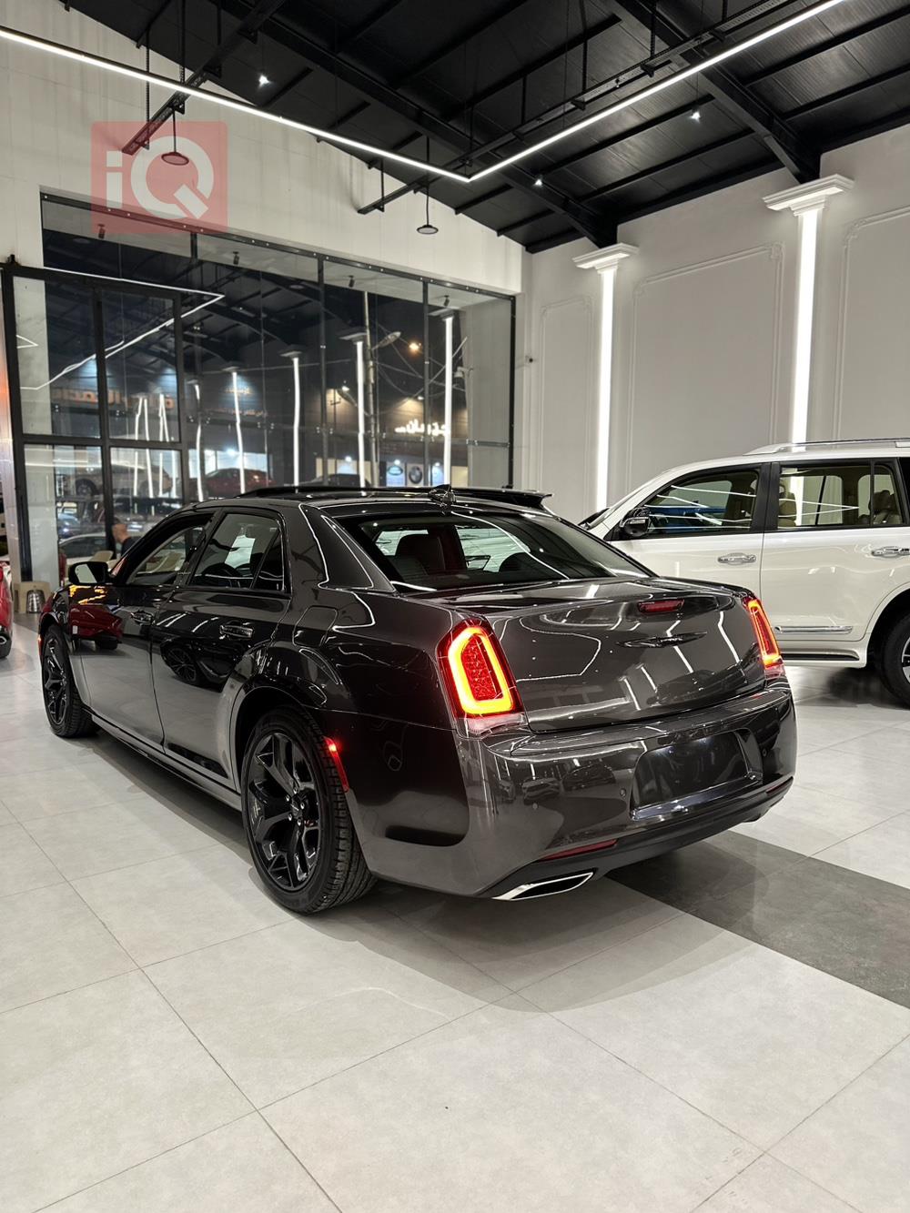 Chrysler 300